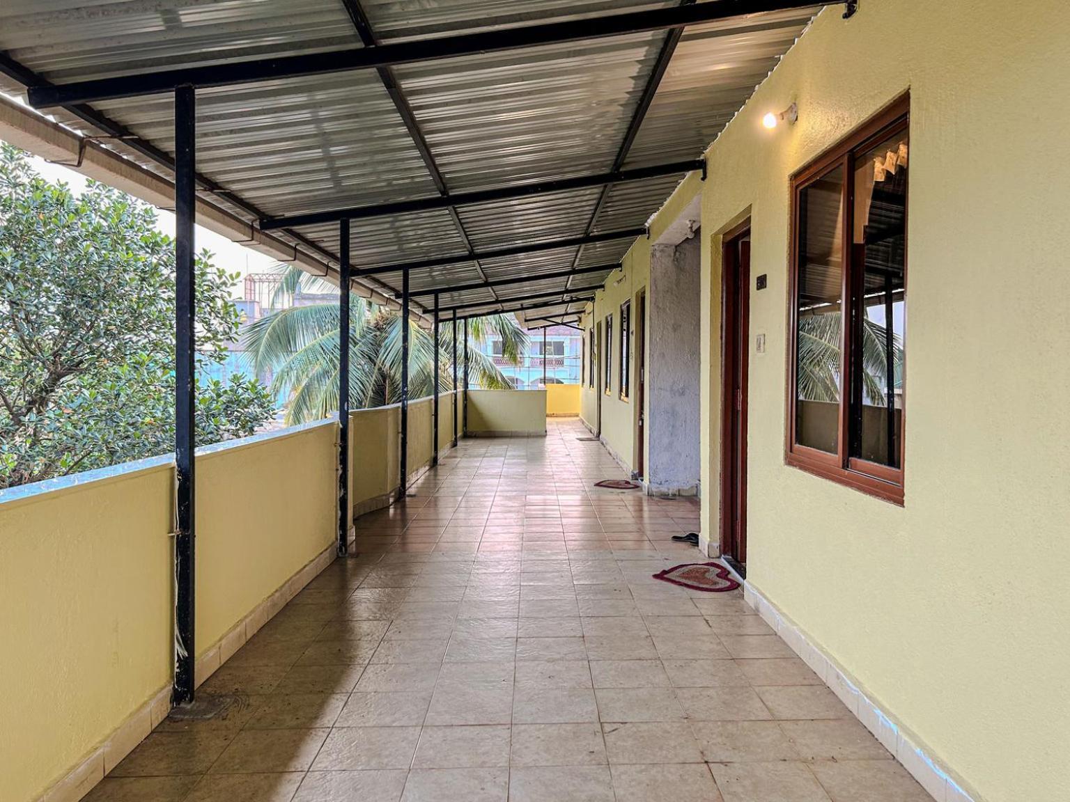 La Costa Residency Hotel Anjuna Bagian luar foto