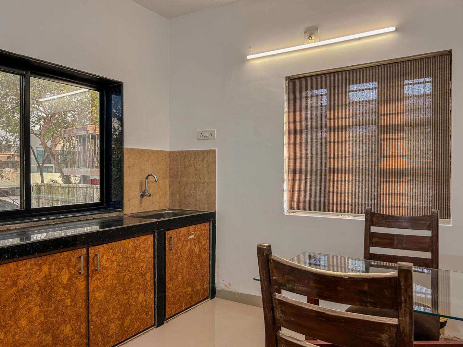 La Costa Residency Hotel Anjuna Bagian luar foto