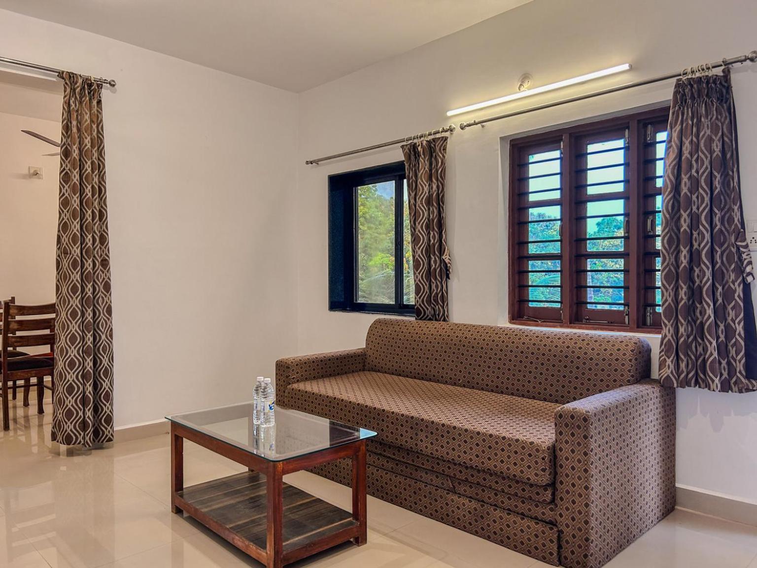 La Costa Residency Hotel Anjuna Bagian luar foto